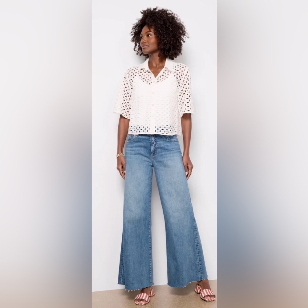 Evereve Women’s Willow Cutwork White Eyelet 100% Cotton Shirt Size Small - Picture 3 of 15